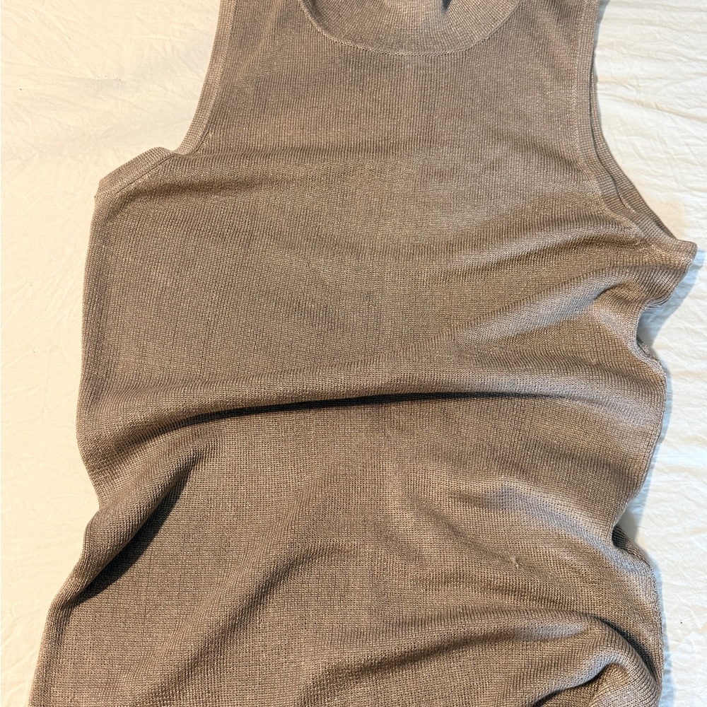 Scoop NYC Gray Knit Crop Top